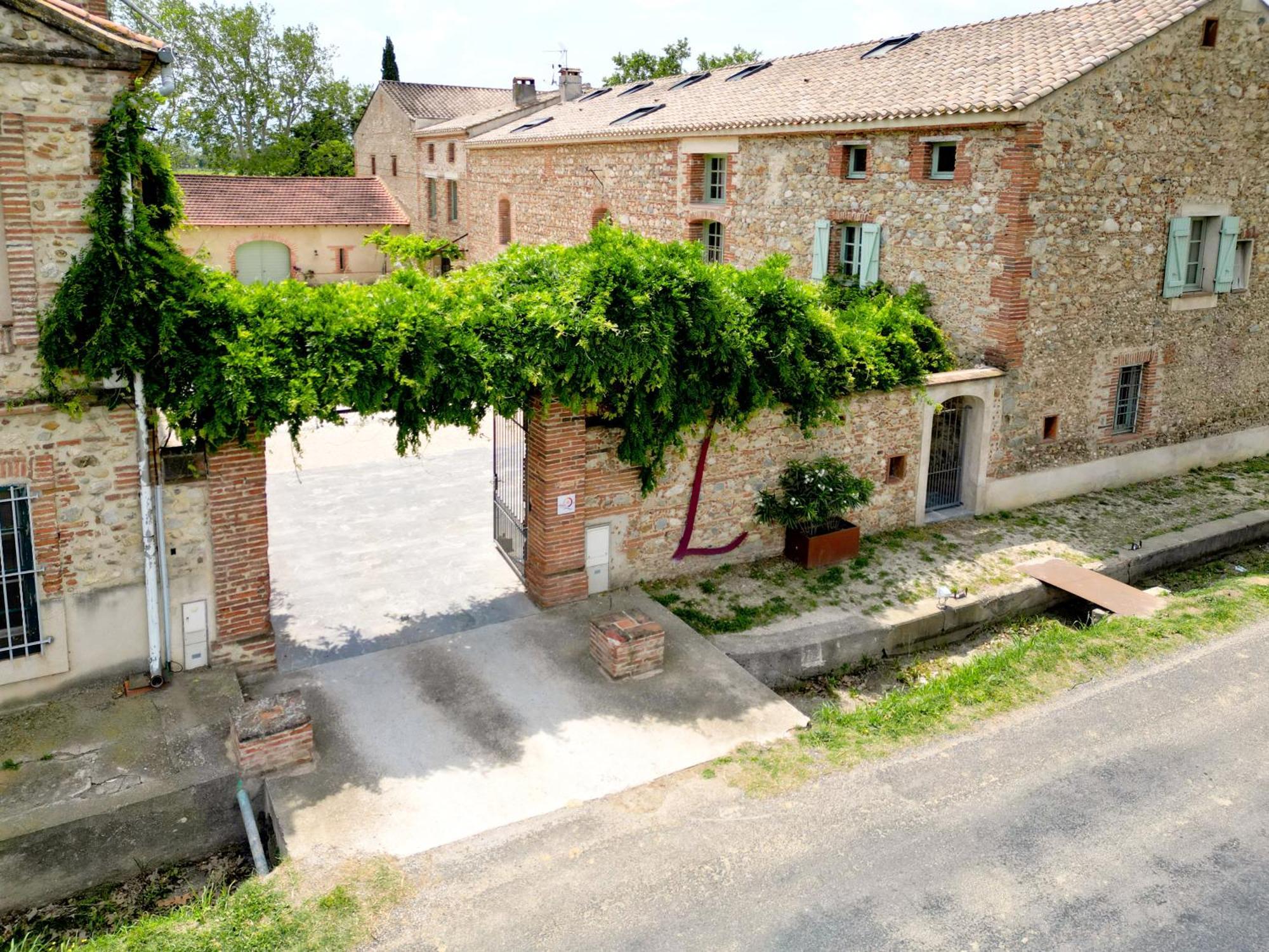 Chateau Lauriga Тюир Екстериор снимка